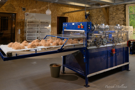 Alpacha wool machine.jpg