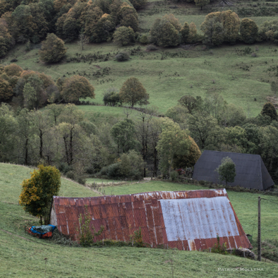 Puy Mary autumn begins .jpg