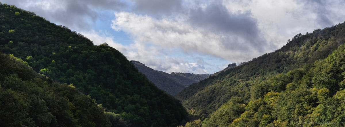 Vallee de la Dordogne.jpg