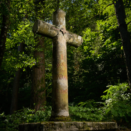 Croix Belpeuch.jpg