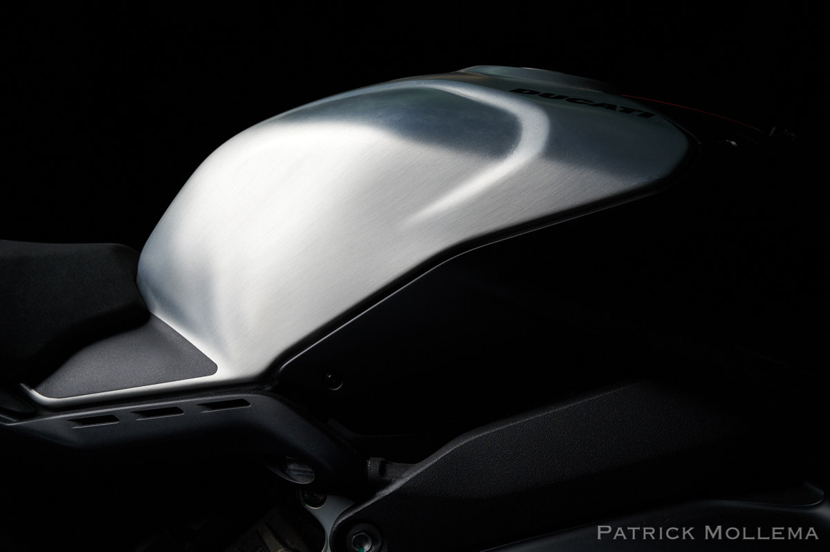 Ducati Panigale tank.jpg