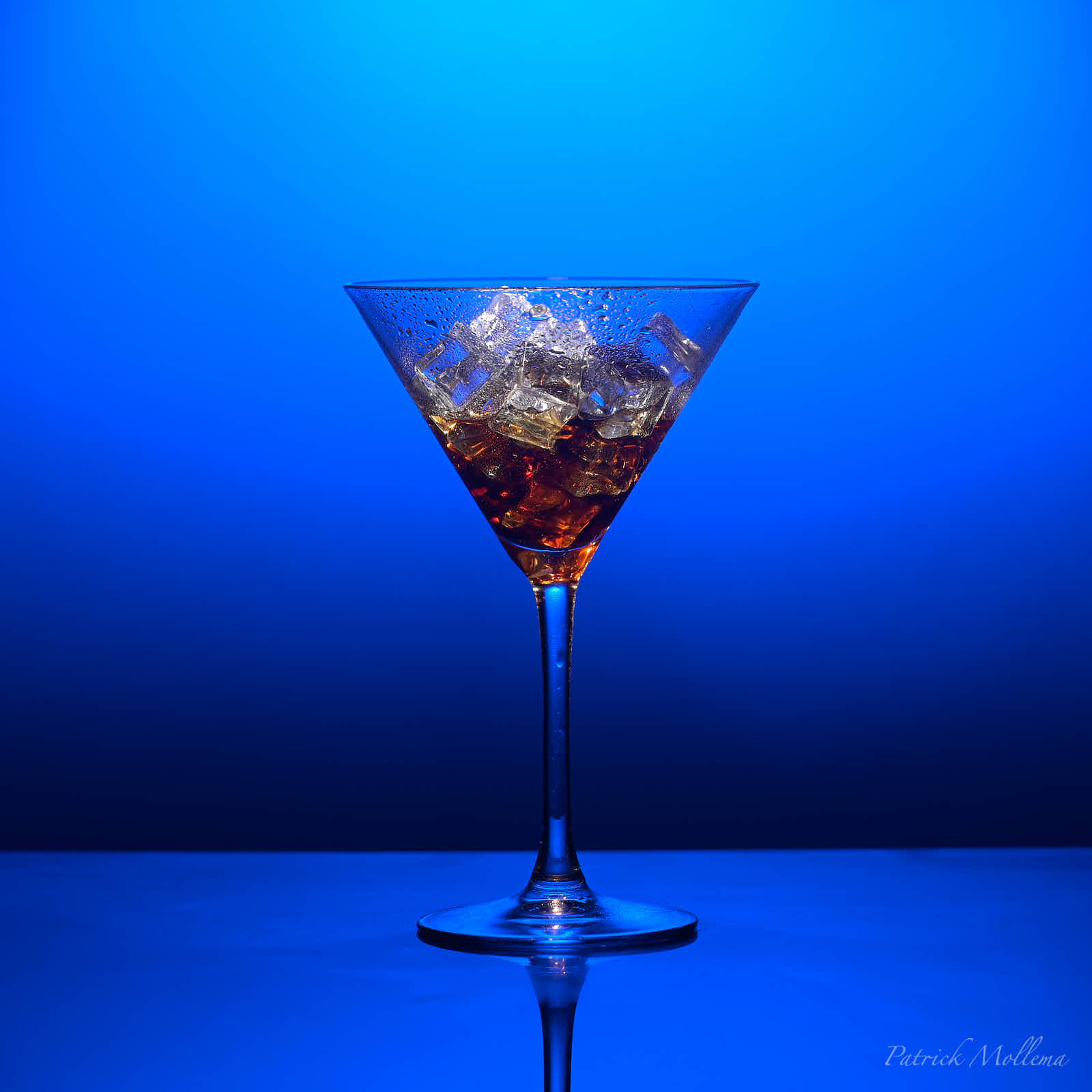 Cocktail blue.jpg